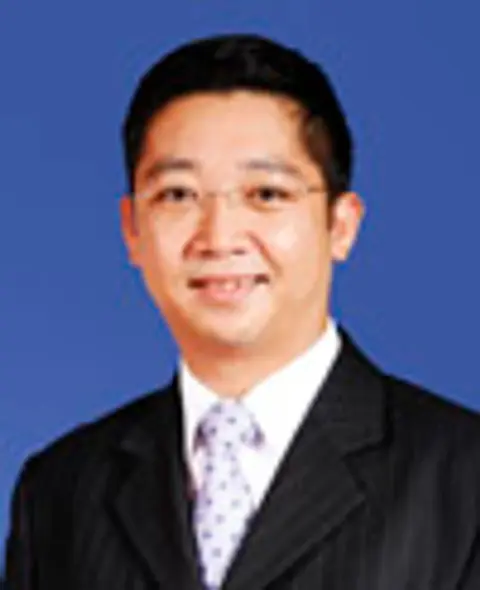 Simon Lee
