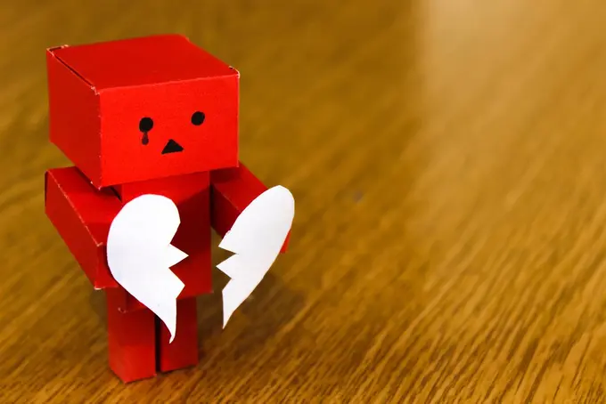Hospitality Technology and Forced Migrations: A Bad Break-Up Story