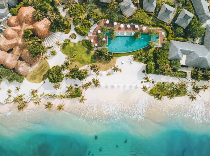S Hotels & Resorts