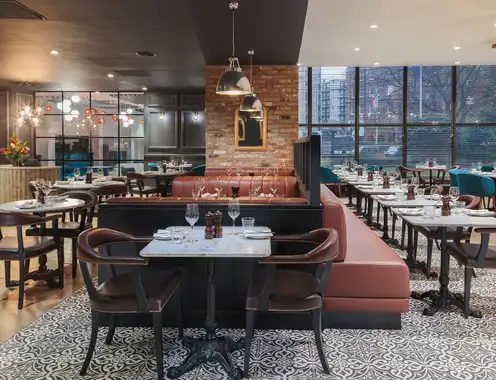 Holiday Inn London - Kensington Forum