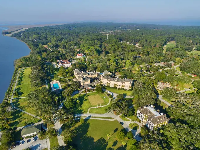 Jekyll Island Club Resort ......