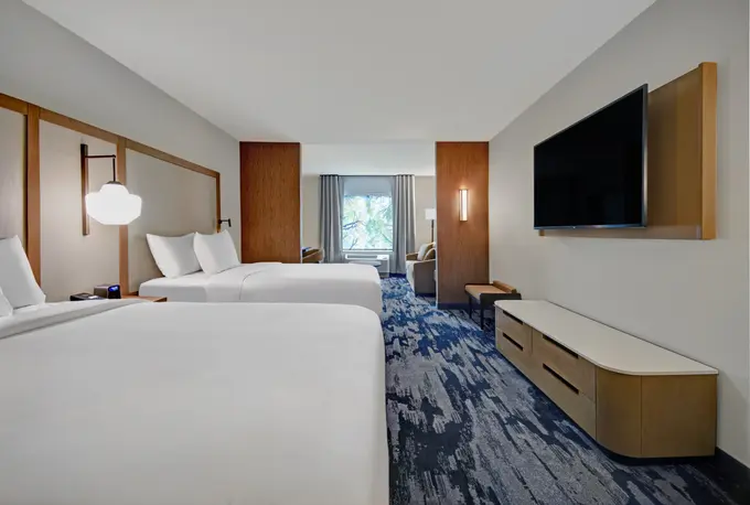Fairfield Inn & Suites by Marriott North Conway ......