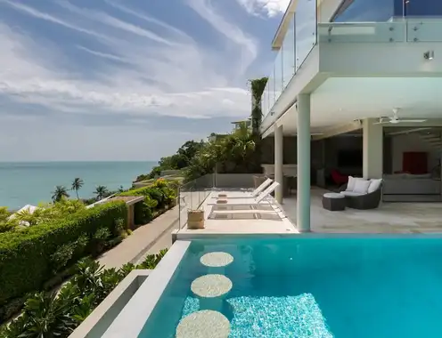 Five-star service at villa scale