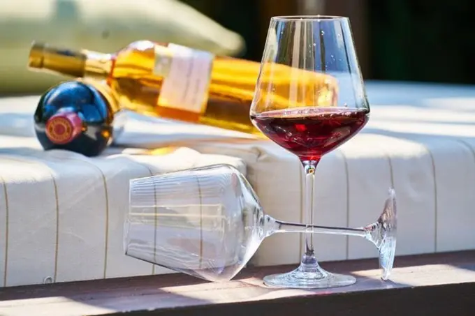 How Is The Sweetness Of Wine Measured? An Expert Explains