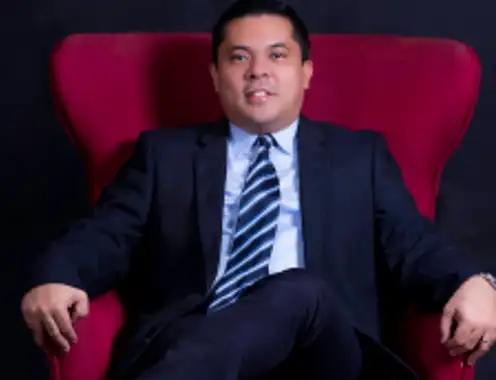 Raymond Aquino