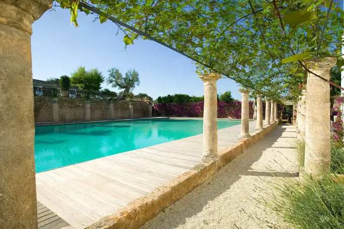 Masseria Torre Maizza ......