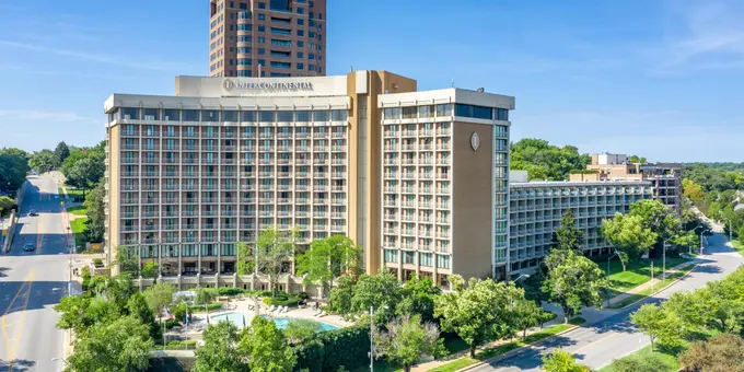 Driftwood Hospitality Management Assumes Management of InterContinental Kansas City at the Plaza