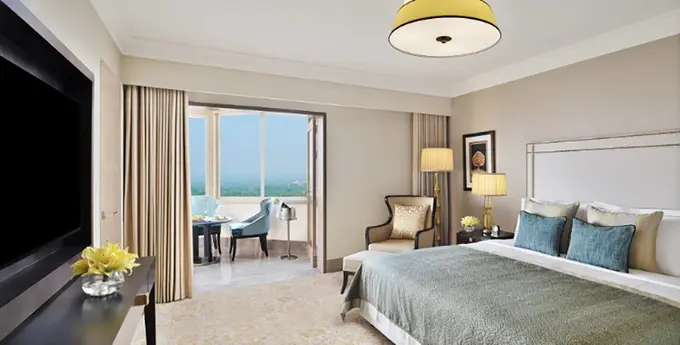 Taj Mahal Hotel, New Delhi ......