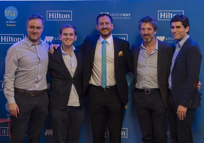 Tru by Hilton Bariloche ......