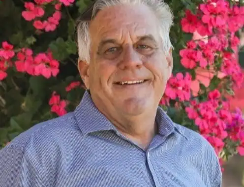 Michael Cairns