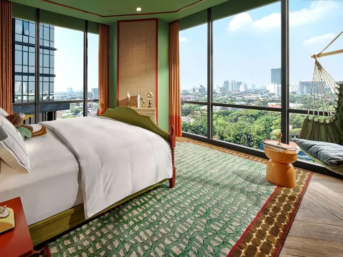 25hours Hotel The Oddbird ......