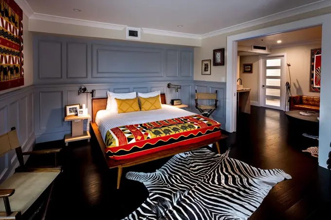 Logan Inn ......