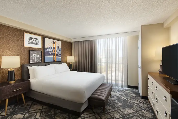 Embassy Suites by Hilton San Francisco Airport ......