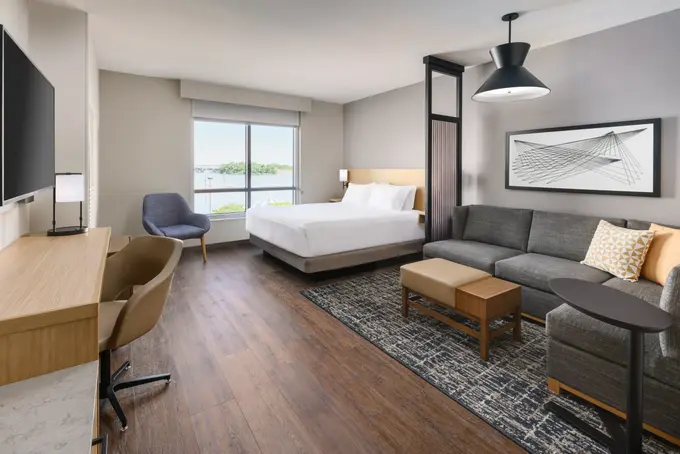 Hyatt Place National Harbor ......