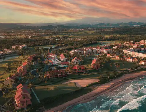 Wyndham Palmas Beach and Golf Resort