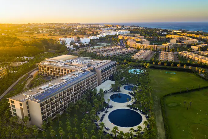 Four Properties in Algarve ......