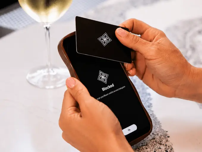 YOTEL Launches the Anti-Appy Hour to Combat Digital Overload When Travelling