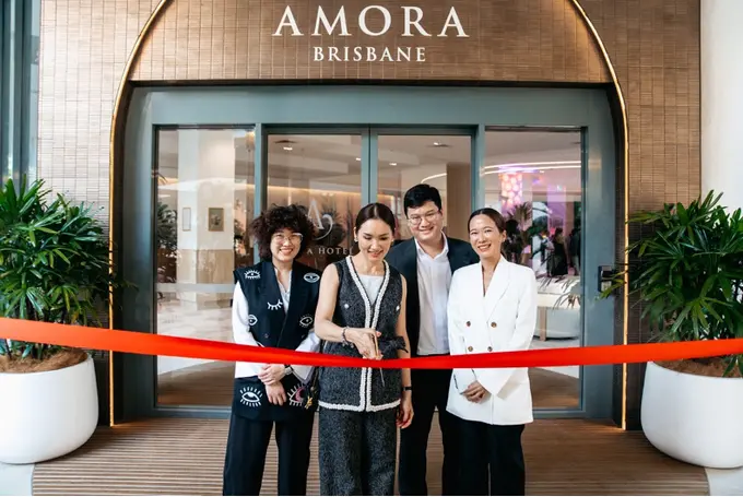 Amora Brisbane ......