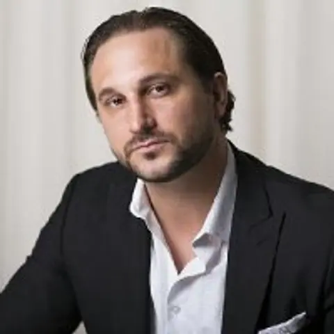 Michael Dunbar