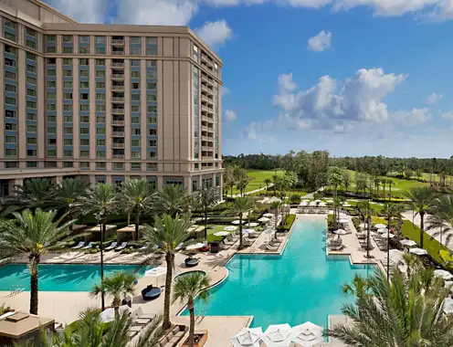 How Food & Beverage Can Elevate The Overall Resort Experience