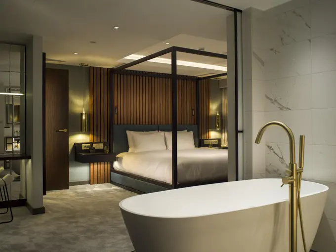 Middle Eight Hotel