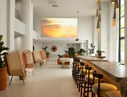 Sandbourne Santa Monica, Autograph Collection