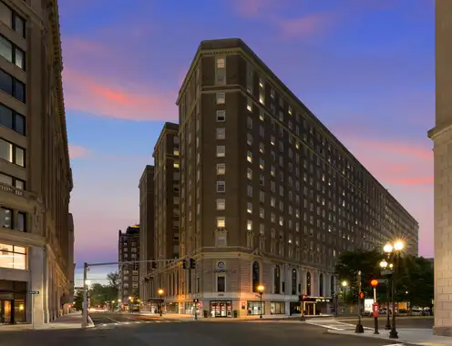 Parks Hospitality Holdings Acquires Boston Park Plaza