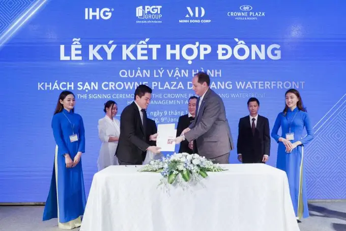 Crowne Plaza Danang Waterfront ......