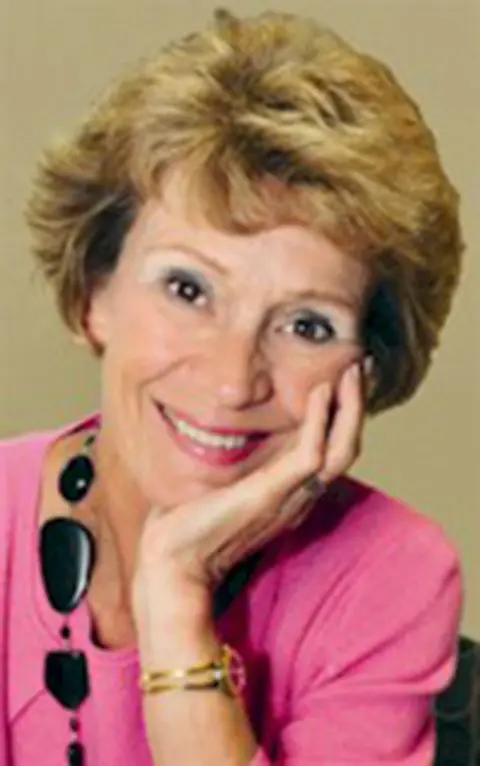 Bonnie  Knutson