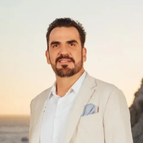 Fernando Flores
