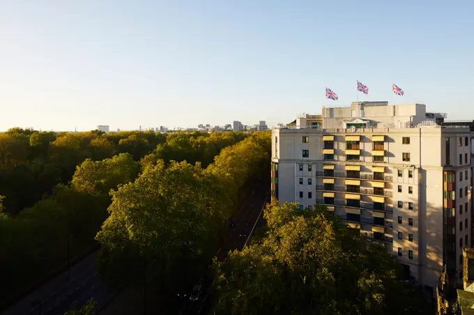 The Dorchester ......