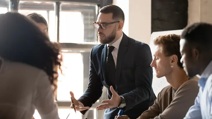 Why I Believe Start-Ups Should Add an Embedded Coach to Their Early Team
