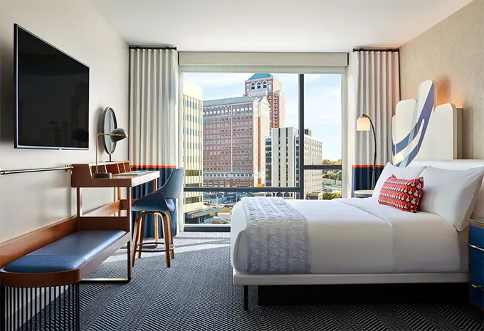 Le Meridien St. Louis Clayton ......