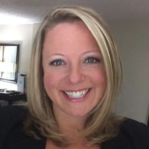 Lisa Carlson