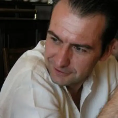 Vallee Emmanuel