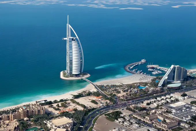 From Geopolitical Shock to Strategic Sovereignty—The Middle East Tourism Industry's "Hard Landing" and Resilience Reconstruction