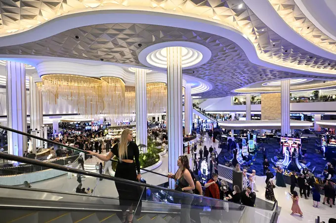 Fontainebleau Las Vegas ......