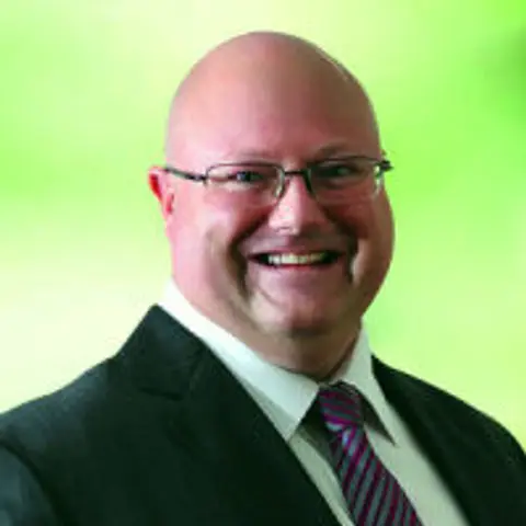 Andrew Langdon