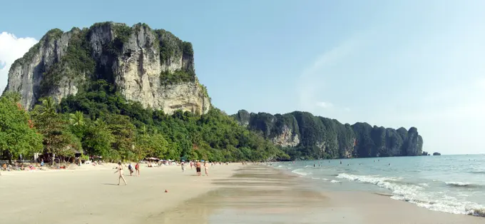 Avani Ao Nang Cliff Krabi Resort ......