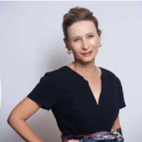 Deborah Kelly