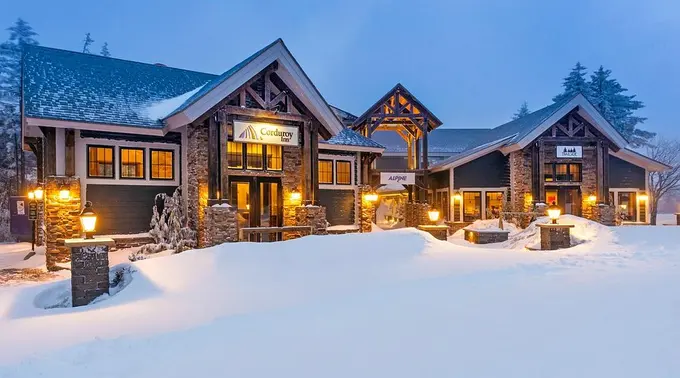 How Corduroy Inn & Lodge Solved Seasonal Staffing Challenges With Canary’s Self-Service Kiosks