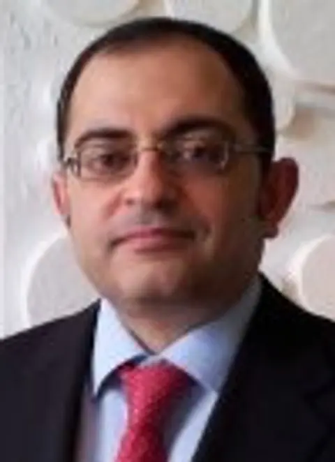 Zal Tarapore