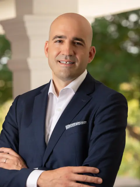 Roman Angulo