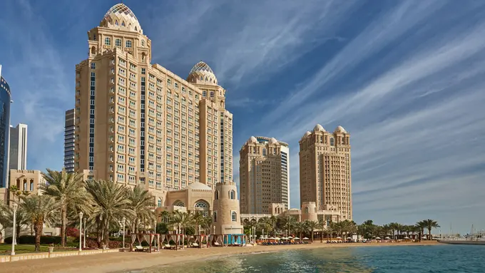 Four Seasons Hotel Doha ......