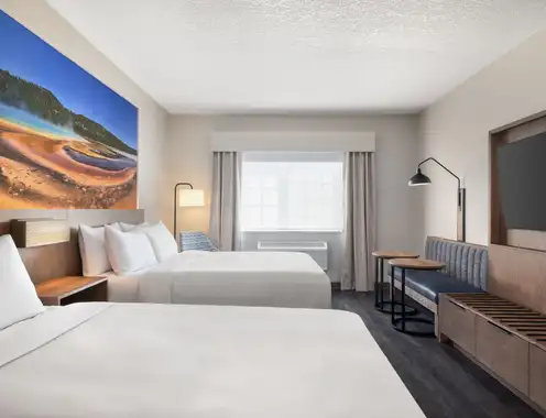 Starlite Yellowstone, Tapestry Collection by Hilton