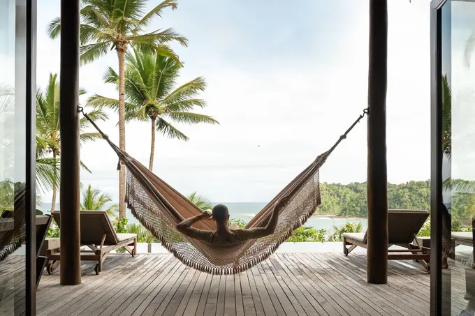 Hilton Partners with Small Luxury Hotels of the World