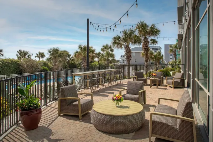 Ilmcb Sc Carolinabeach Cy Patio ......
