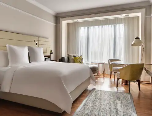 Four Seasons Hotel Singapore
