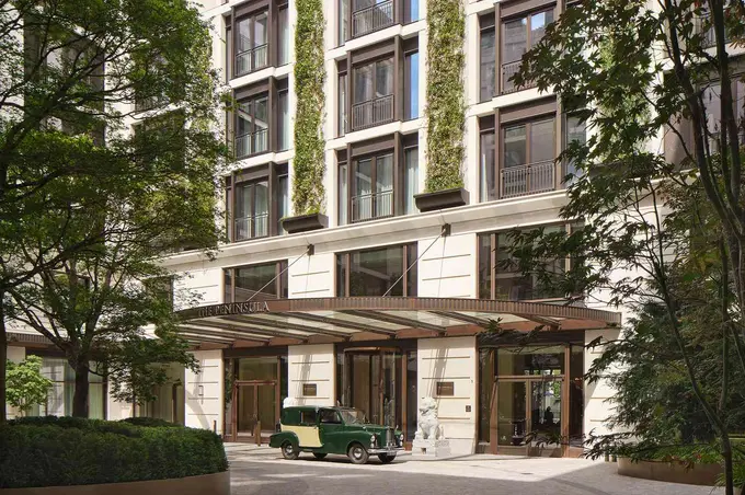 This London Hotel Cost 1 Billion Pounds to Build - Here's Why It's One of the City