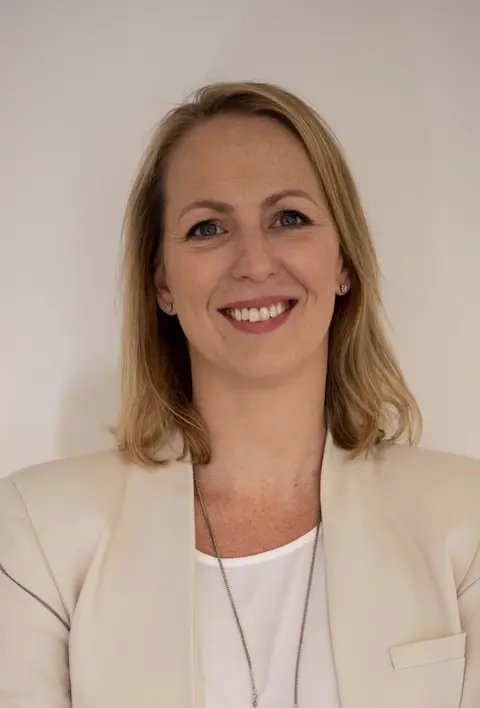 Julie Cheetham